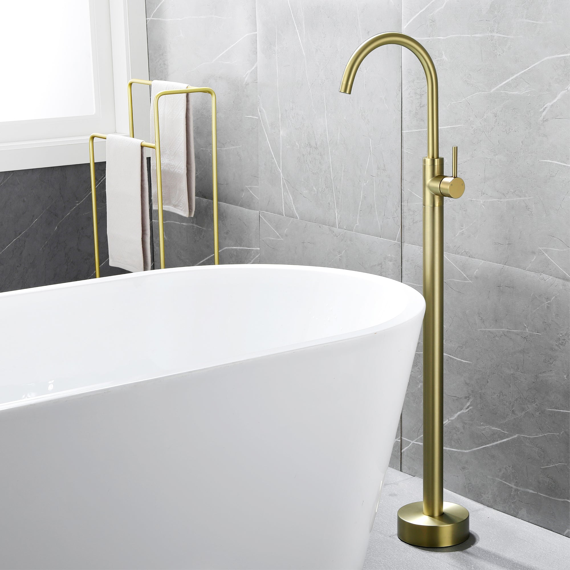 Single Handle Dual Control Floor Mounted Freestanding Bathtub Faucet