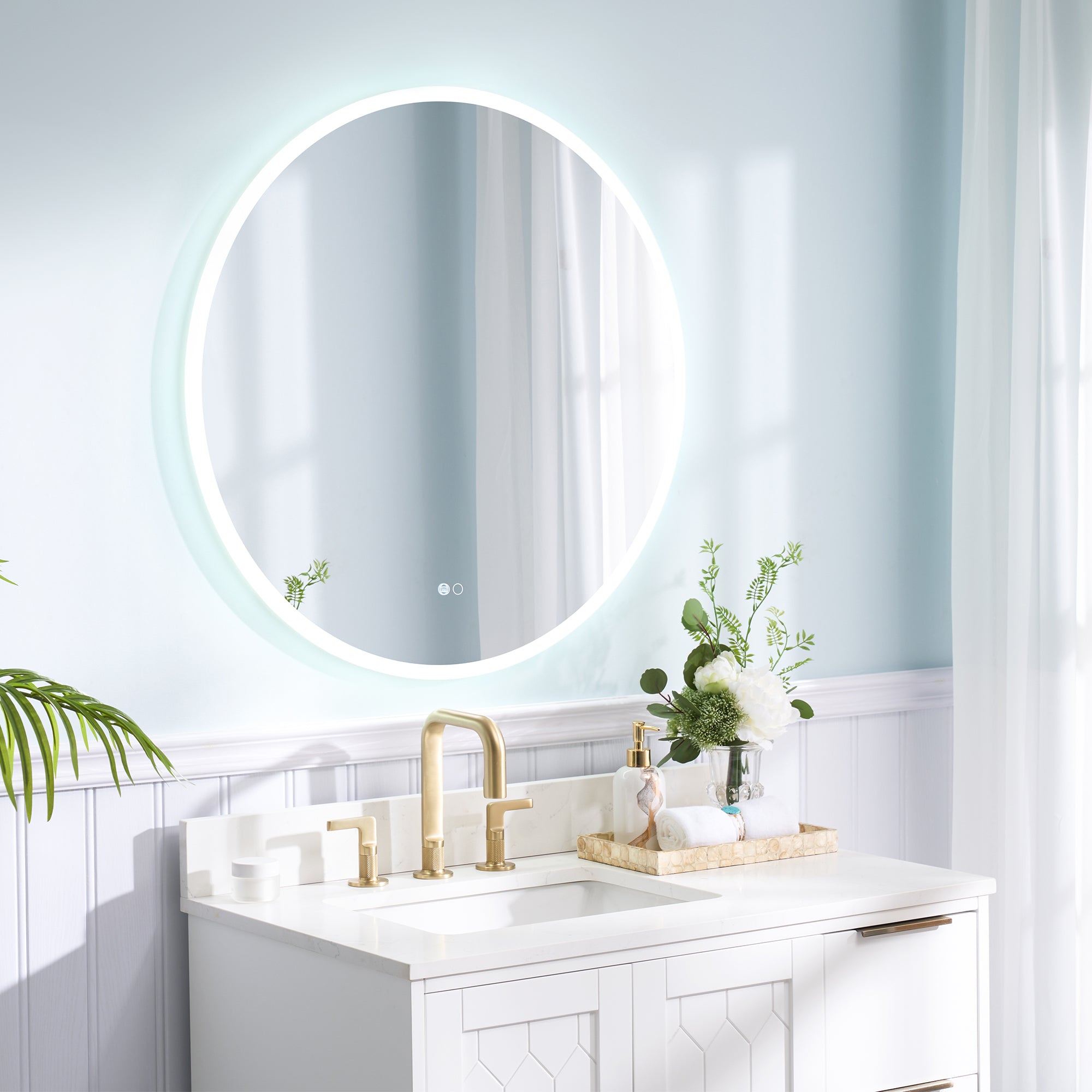 Bathroom Light Mirror