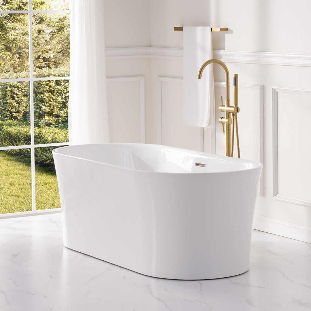 67" Acrylic Freestanding Soaking Bathtub in White with Overflow and Drain