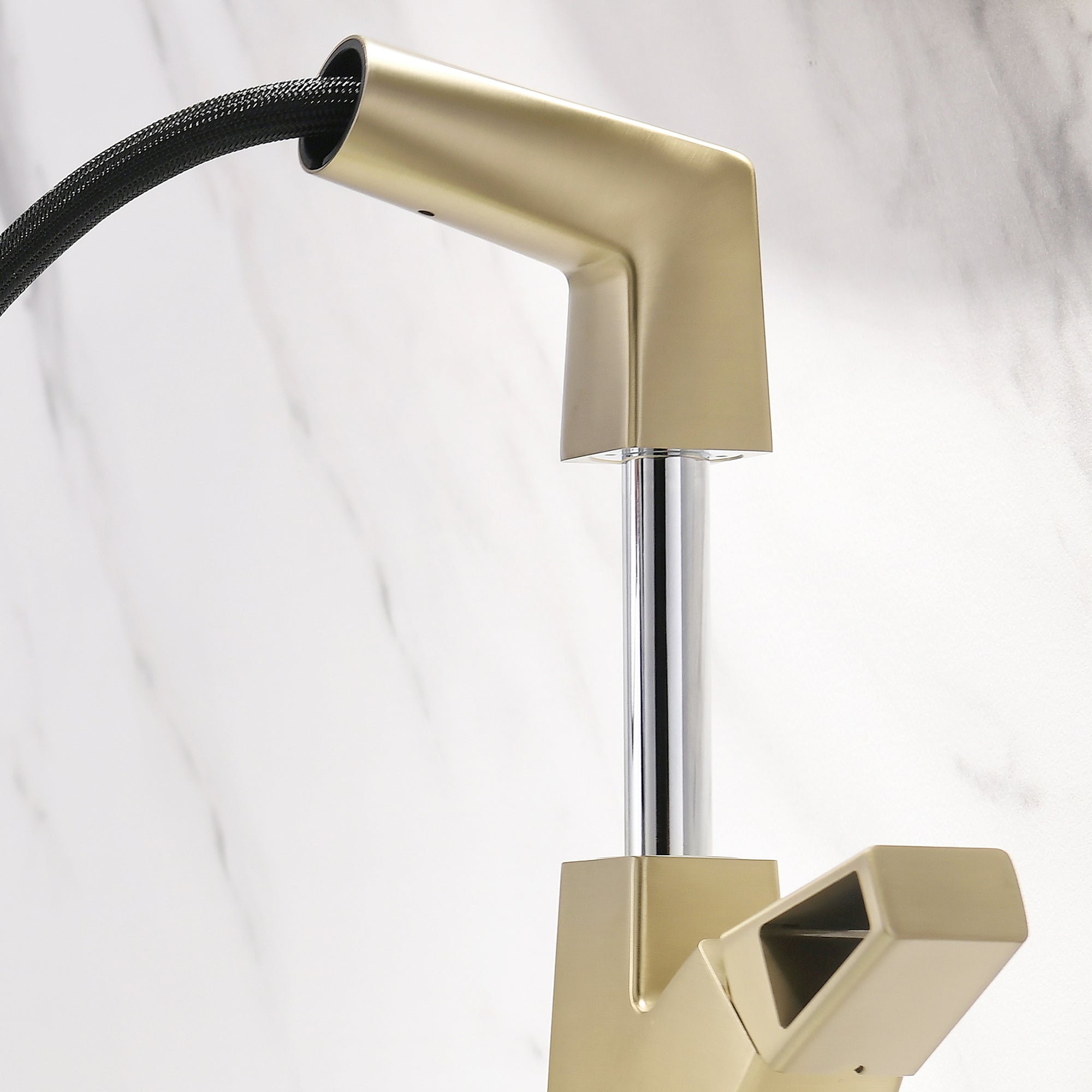 Single Hole Bathroom Faucet